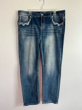 Grace In LA Women's Fleur De Lis Embroidered Pockets Skinny Stretch Jeans